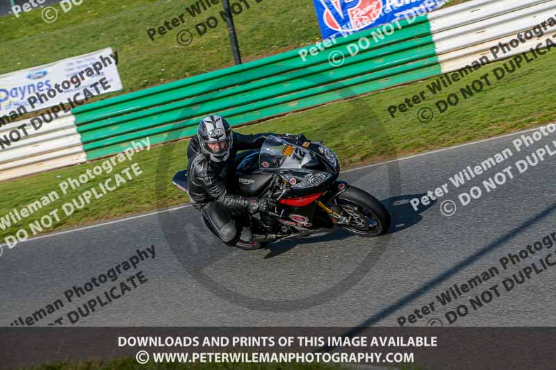 PJ Motorsport Photography 2018;enduro digital images;event digital images;eventdigitalimages;mallory park;mallory park photographs;mallory park trackday;mallory park trackday photographs;no limits trackdays;peter wileman photography;racing digital images;trackday digital images;trackday photos